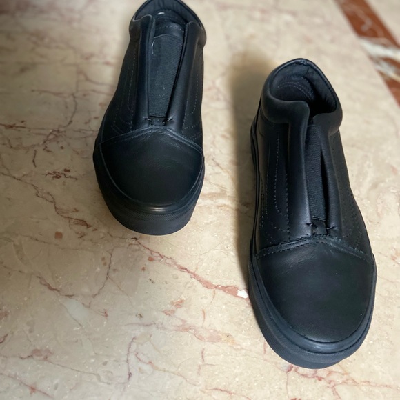 VANS Black Shoes - Picture 4 of 5